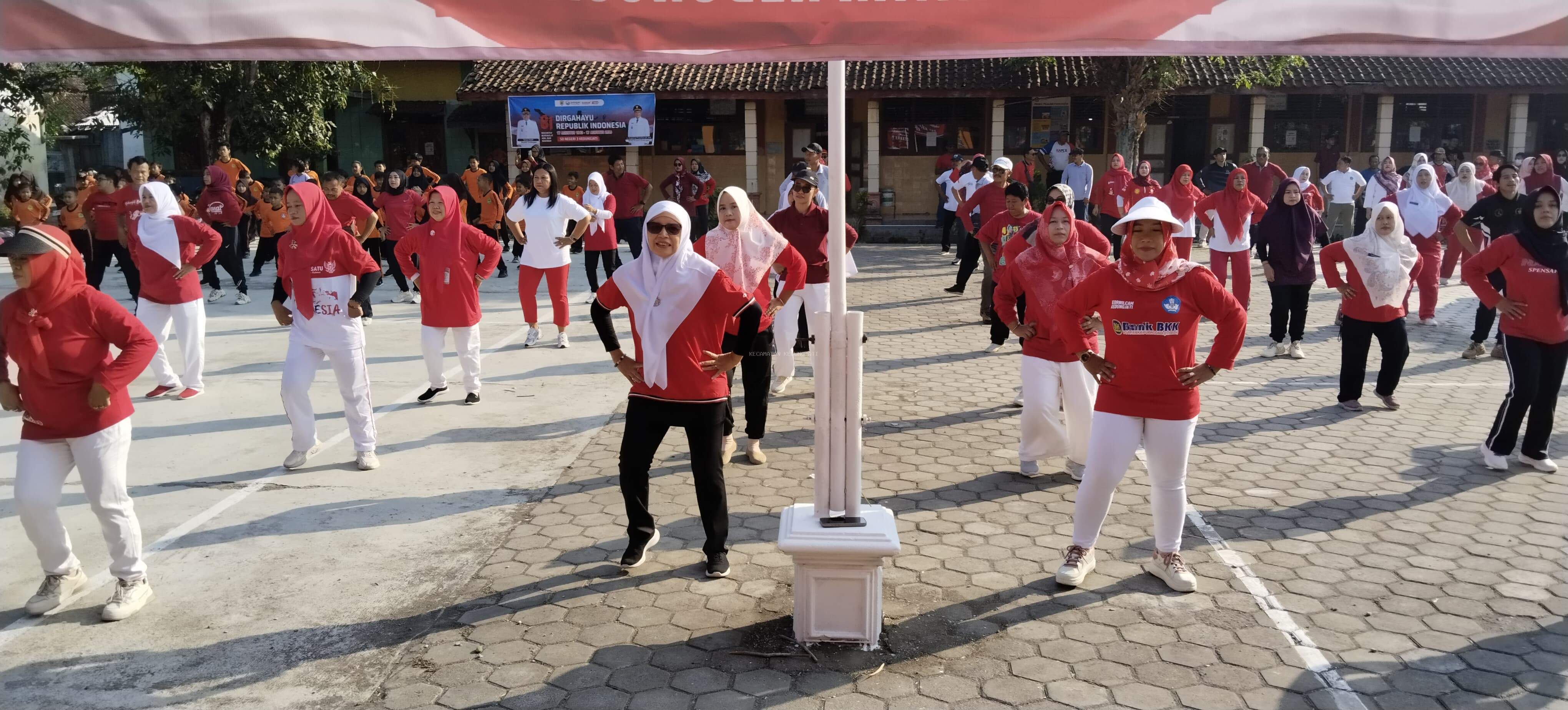 Senam Bersama Warnai Peringatan HUT RI ke-81 di Kecamatan Kedungjati